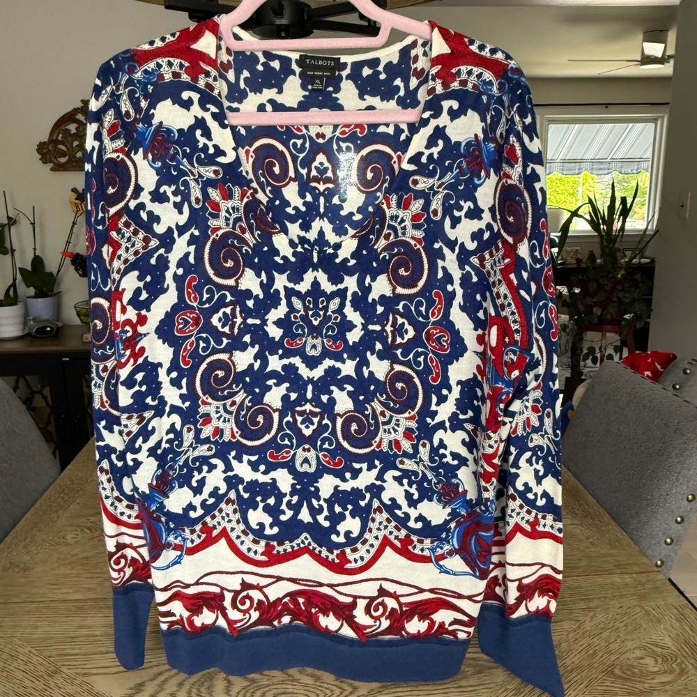 Talbots Pure Merino Wool V-Neck Sweater XL Red White Blue Paisley Damask Print